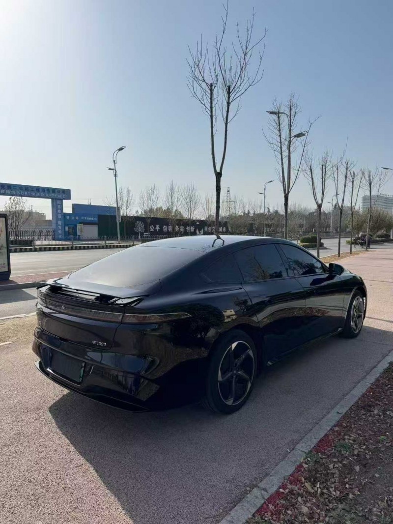 泰安25年东风奕派8