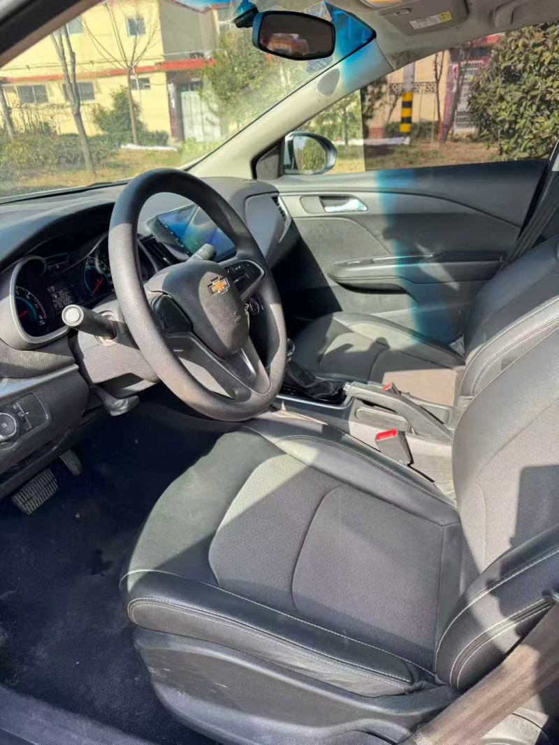 东营19年雪佛兰科沃兹4