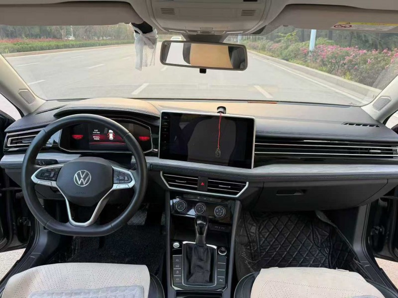 潍坊22年大众速腾5