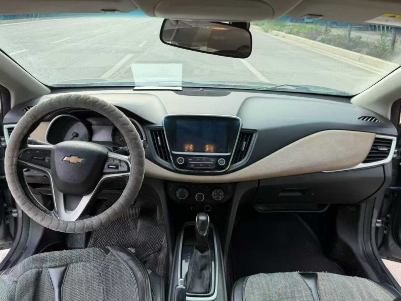 烟台20年雪佛兰科鲁泽4