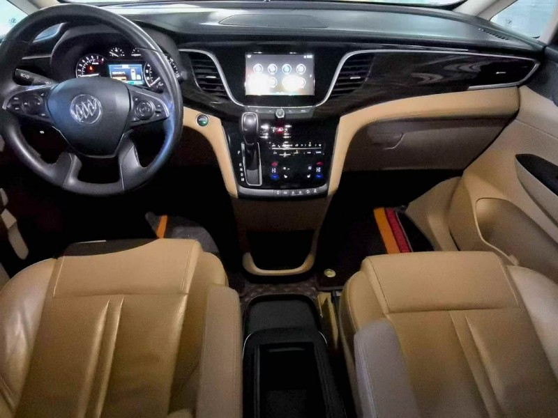 徐州19年别克GL86