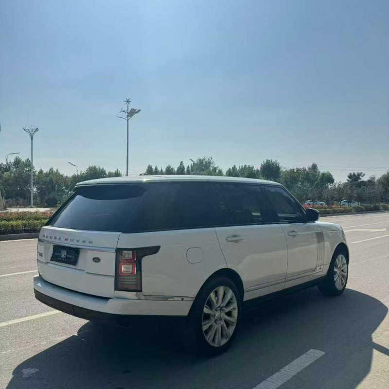 东营16年路虎揽胜8