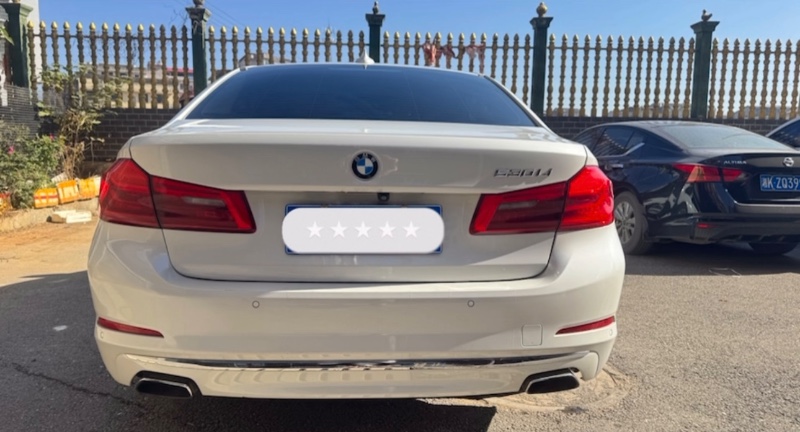 娄底18年宝马5系6