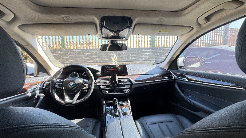 娄底18年宝马5系9