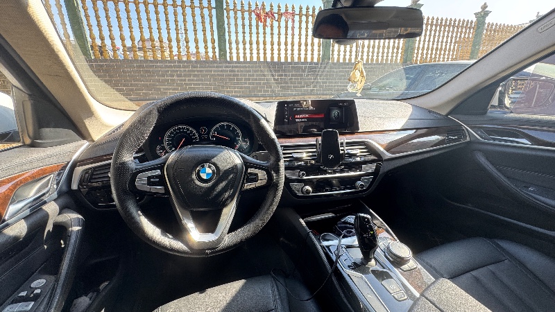 娄底18年宝马5系10