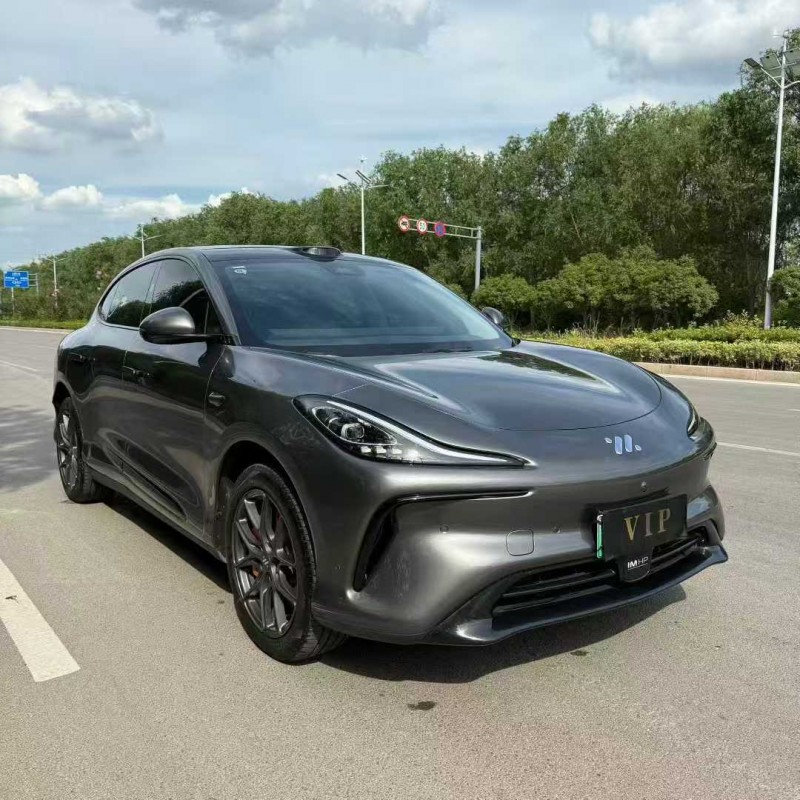 济宁24年智己LS62