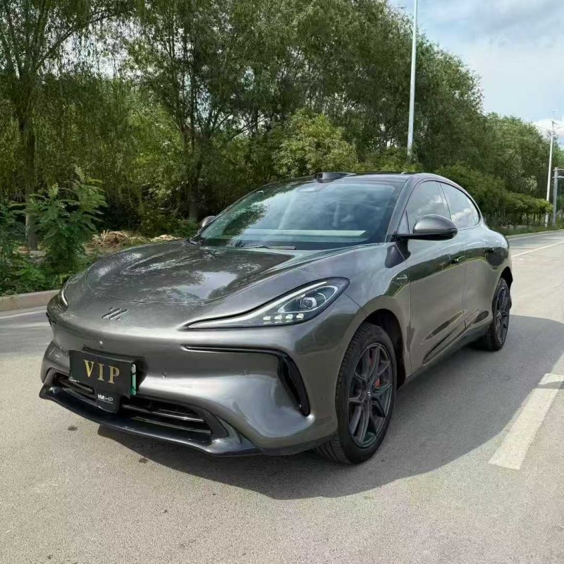 济宁24年智己LS63