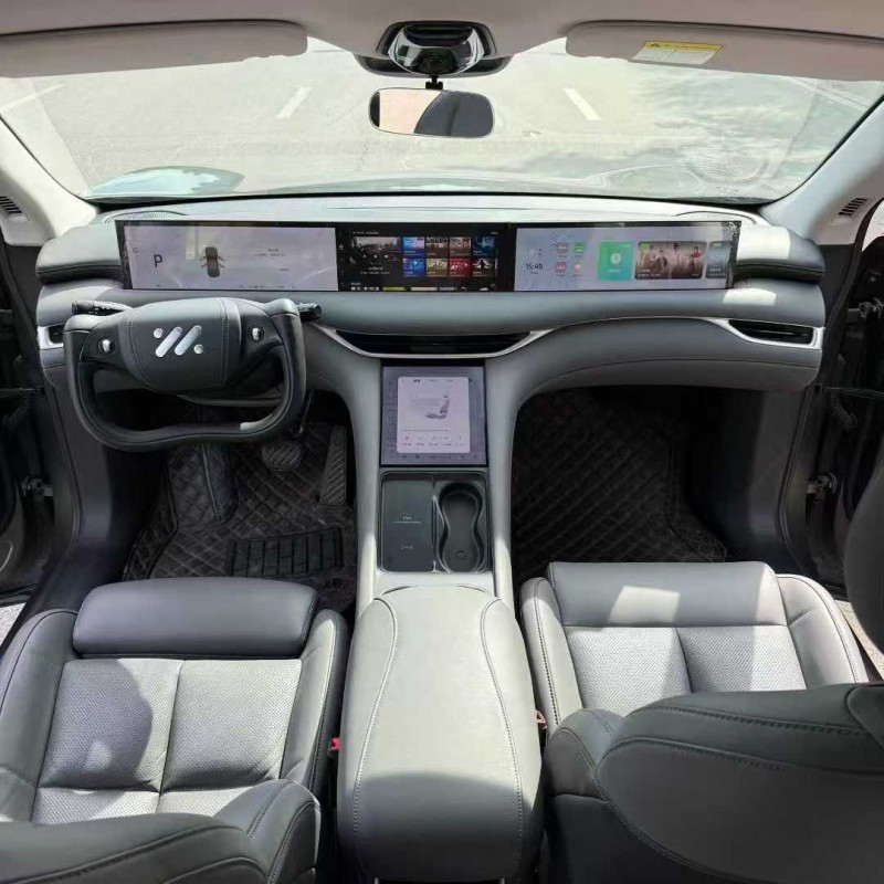 济宁24年智己LS64