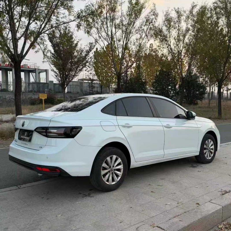 聊城25年大众朗逸9