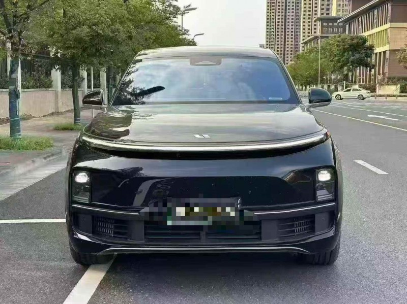 郑州23年理想L81