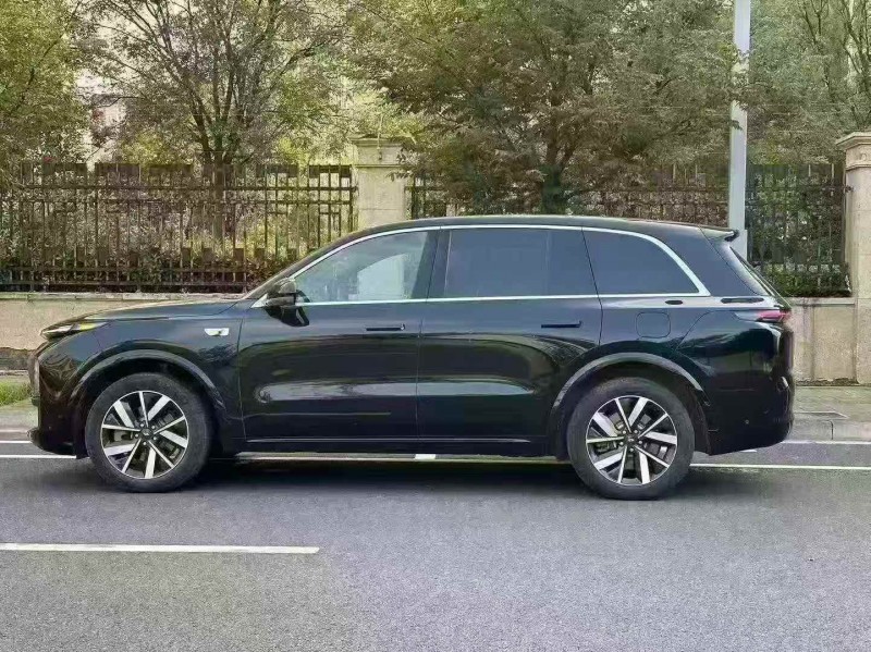 郑州23年理想L88