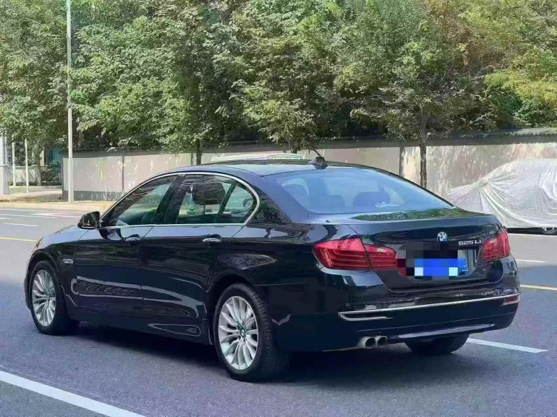 郑州15年宝马5系8