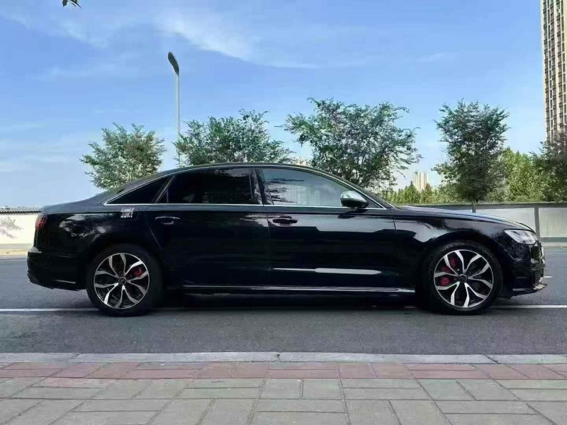 郑州17年奥迪A6L8