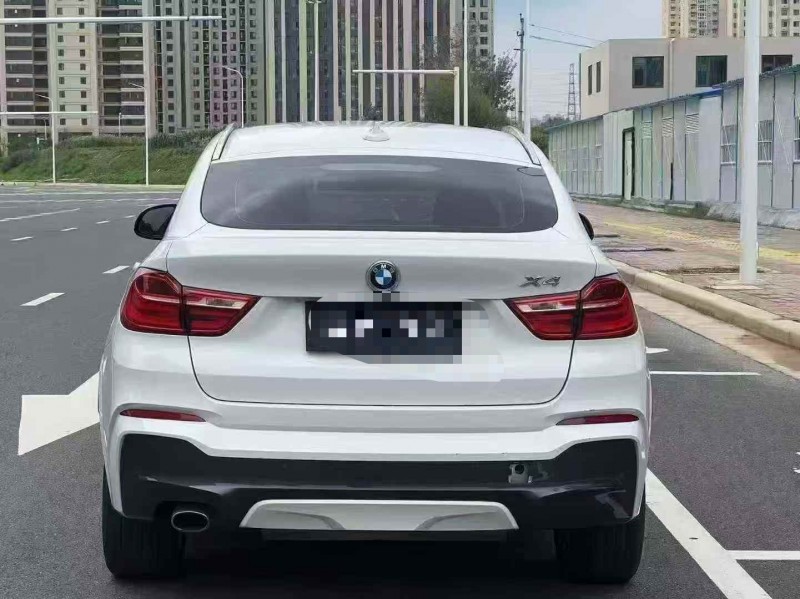 郑州18年宝马X48