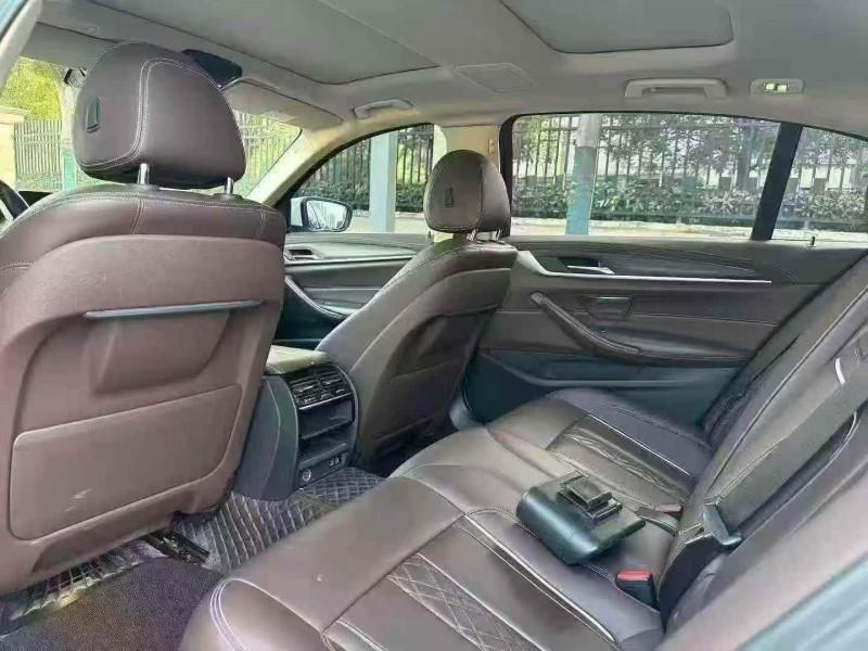 郑州21年宝马5系5