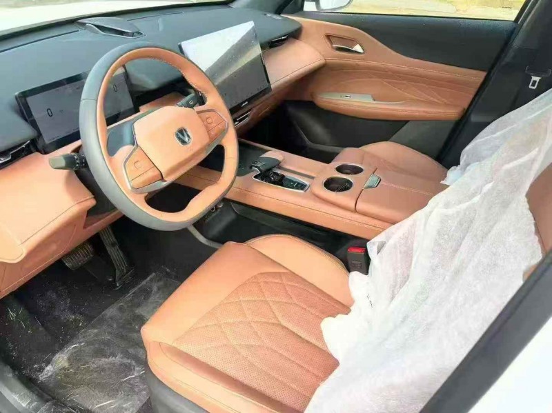 郑州25年长安汽车UNI5