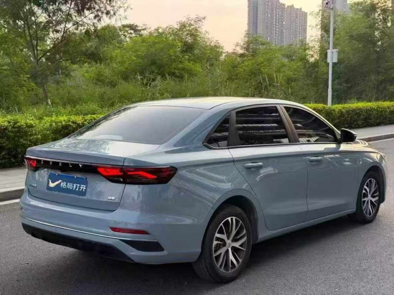 东莞23年吉利帝豪7