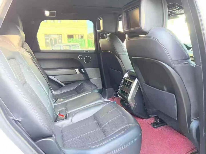 郑州18年路虎揽胜运动6