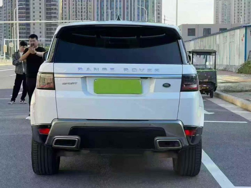 郑州18年路虎揽胜运动9