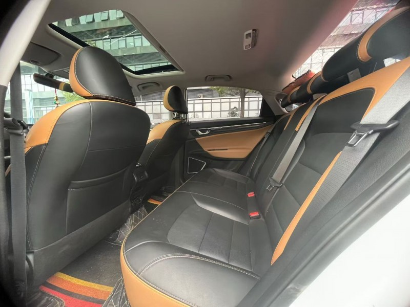 东莞20年吉利帝豪5