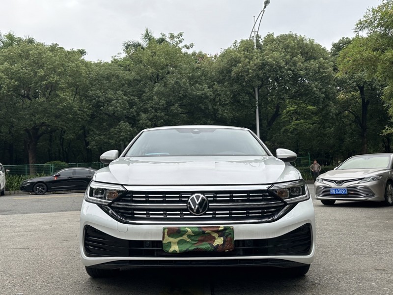 东莞25年大众速腾1