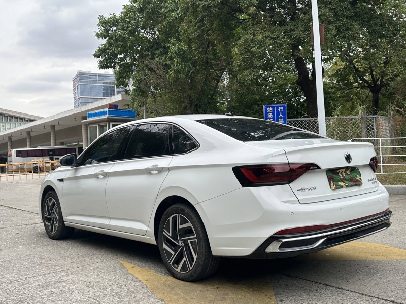 东莞25年大众速腾7