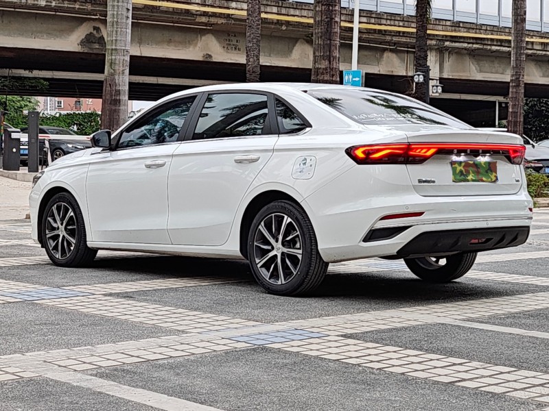 东莞22年吉利帝豪7