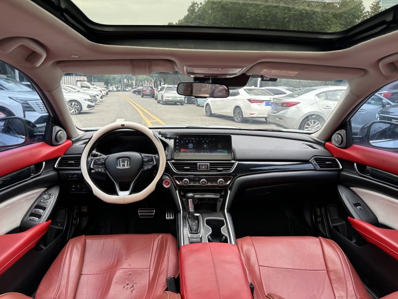 东莞23年本田雅阁4