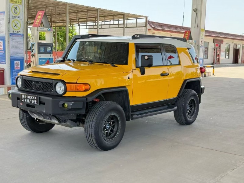 榆林20年丰田FJ3