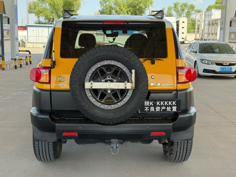 榆林20年丰田FJ9