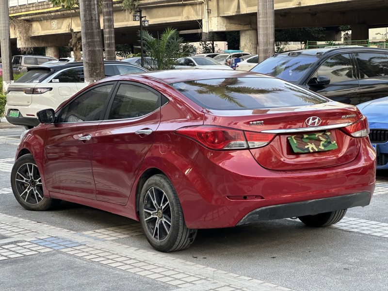 东莞13年现代朗动7