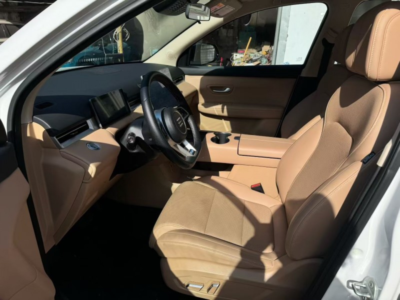 许昌25年东风蓝电E55