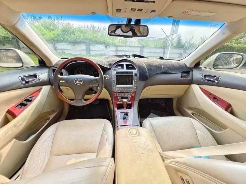 广州09年雷克萨斯ES3