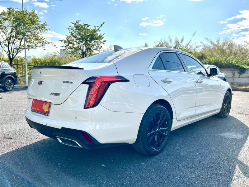 广州22年凯迪拉克CT49