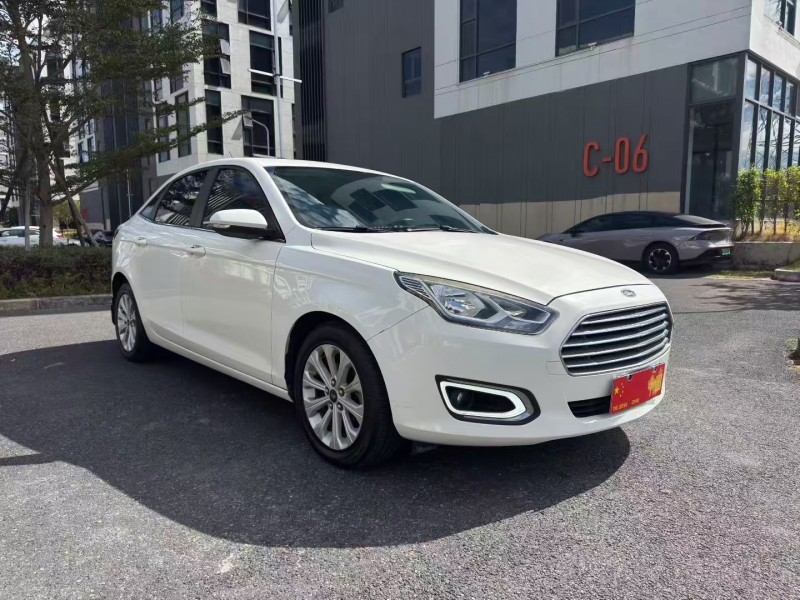 广州18年福特福睿斯2