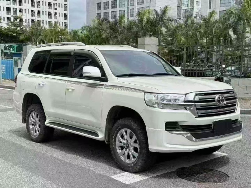 深圳20年丰田兰德酷路泽3