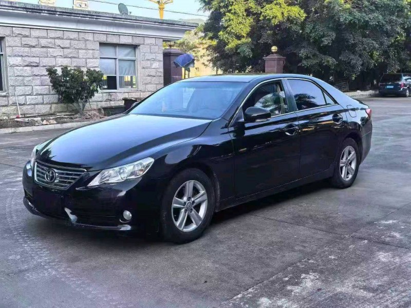 漳州12年丰田锐志3