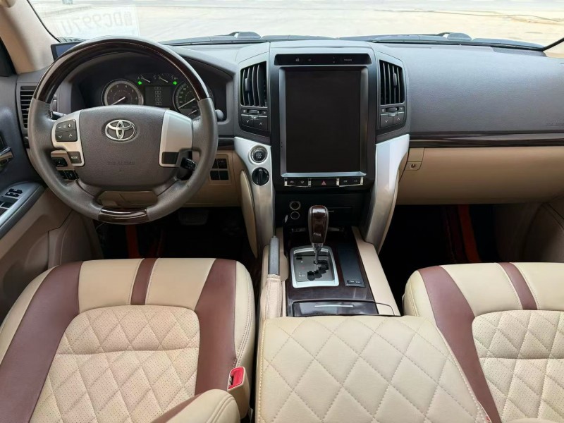 榆林16年丰田兰德酷路泽4