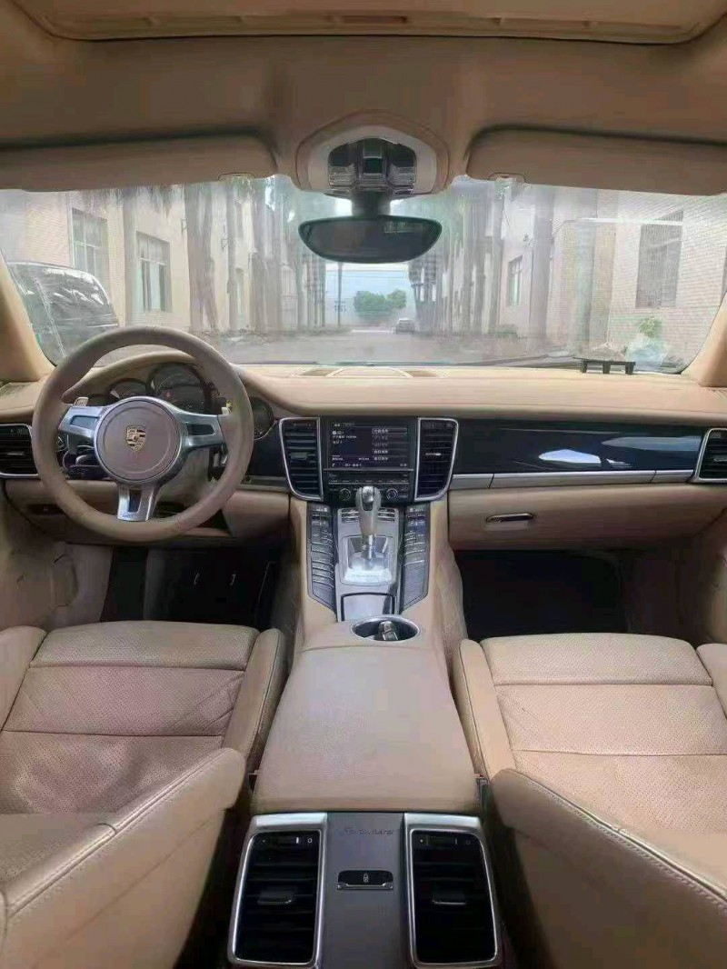 漳州14年保时捷帕拉梅拉4