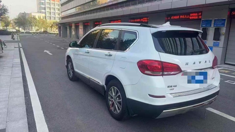 淮南18年哈弗H68