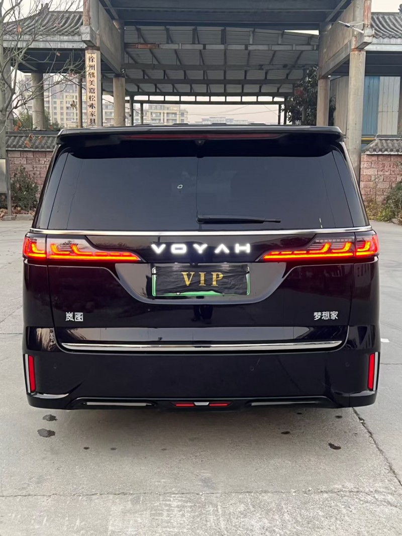 徐州24年岚图汽车梦想家9