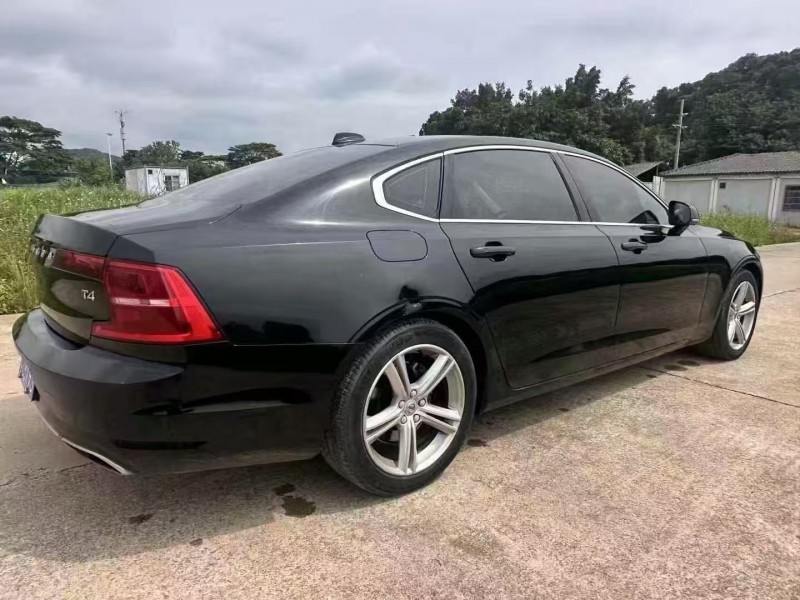 广州18年沃尔沃S909