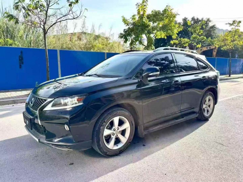 北海14年雷克萨斯RX2