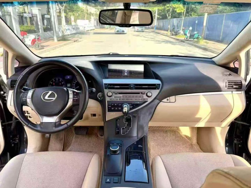 北海14年雷克萨斯RX5