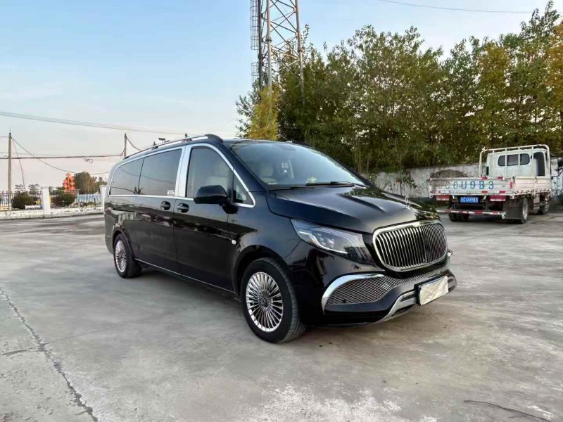 徐州21年奔驰威霆7