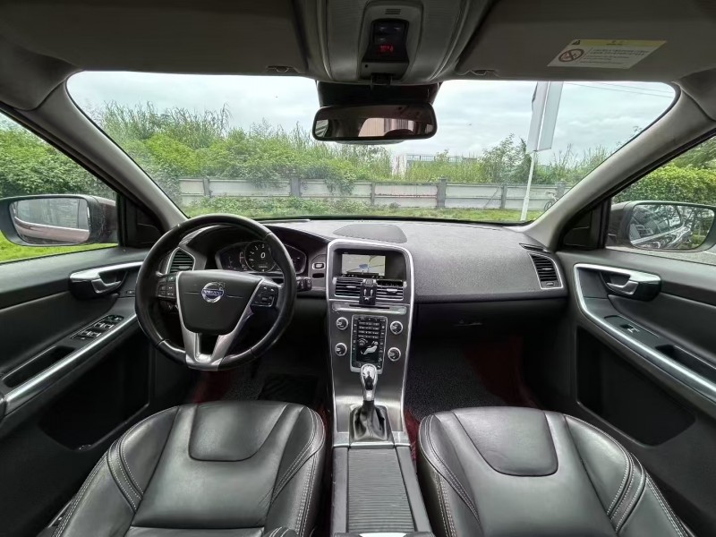 广州16年沃尔沃XC604