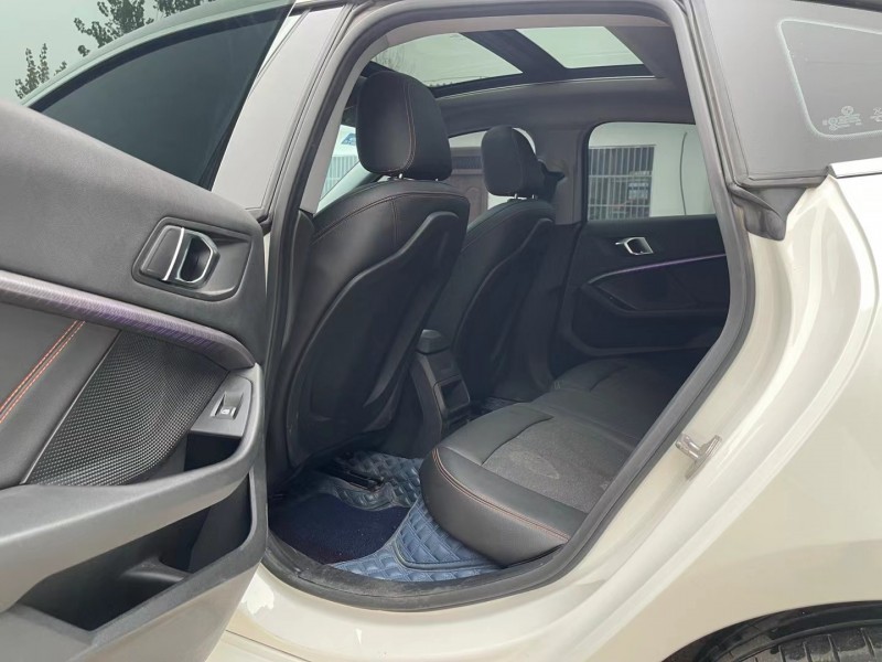 徐州23年宝马2系7