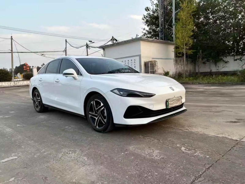 徐州24年荣威D77