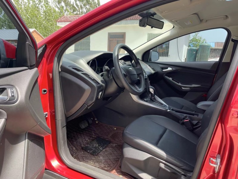 徐州17年福特福克斯3