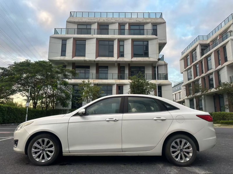 广州15年福特福睿斯4